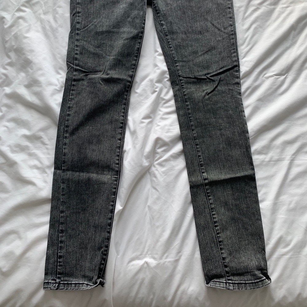 Brooklyn Supply Co. NYC Skinny Jeans - Picture 4 of 5